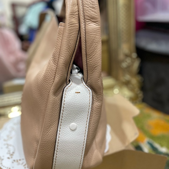 Beautiful Coach Bandit Hobo purse with smaller bag - Picture 4 of 6